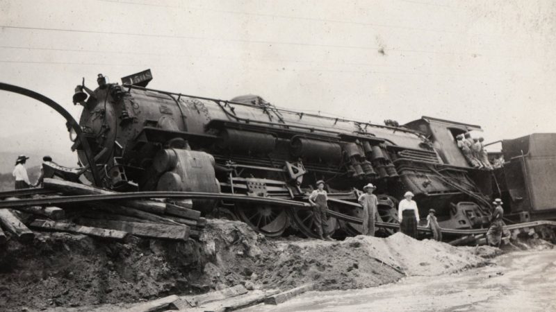 a derailed locomotive